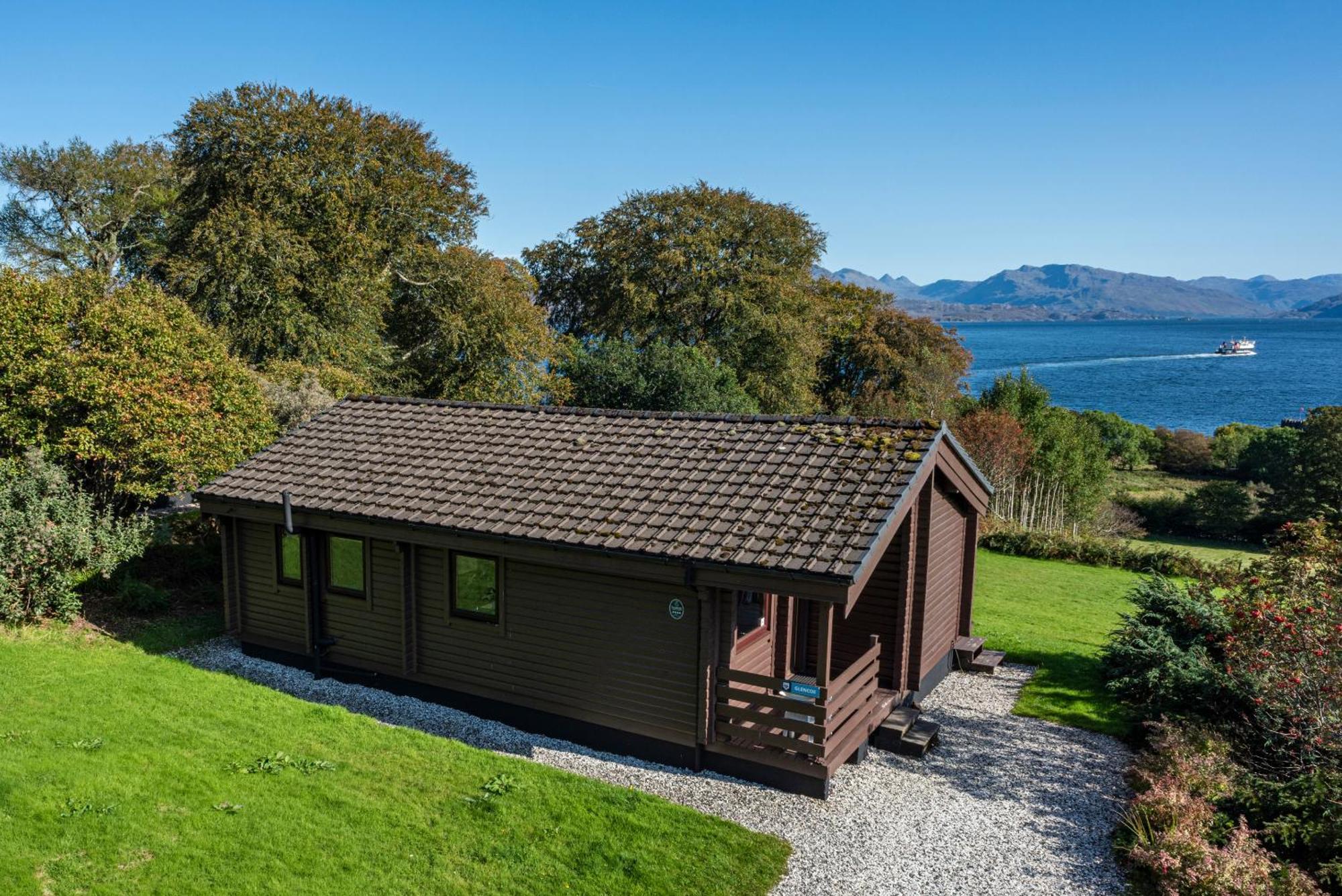 Armadale Castle Cabins Ardvasar (Skye) Exterior foto